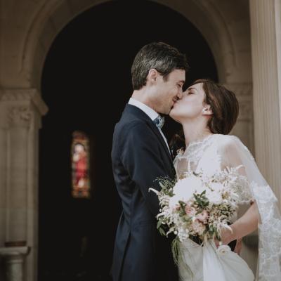 Sortie d'église des mariés 